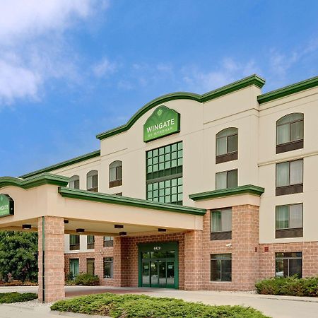 Wingate By Wyndham Fargo Hotel Bagian luar foto
