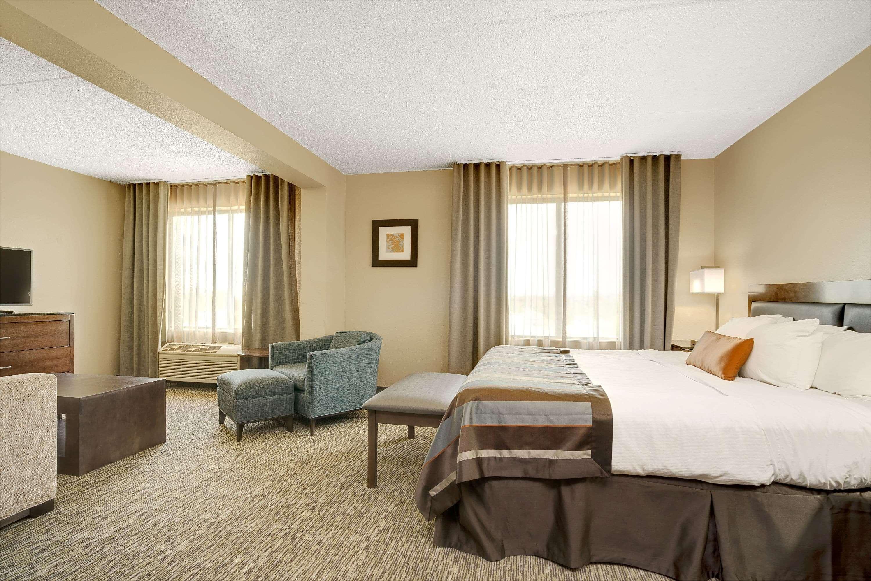 Wingate By Wyndham Fargo Hotel Bagian luar foto