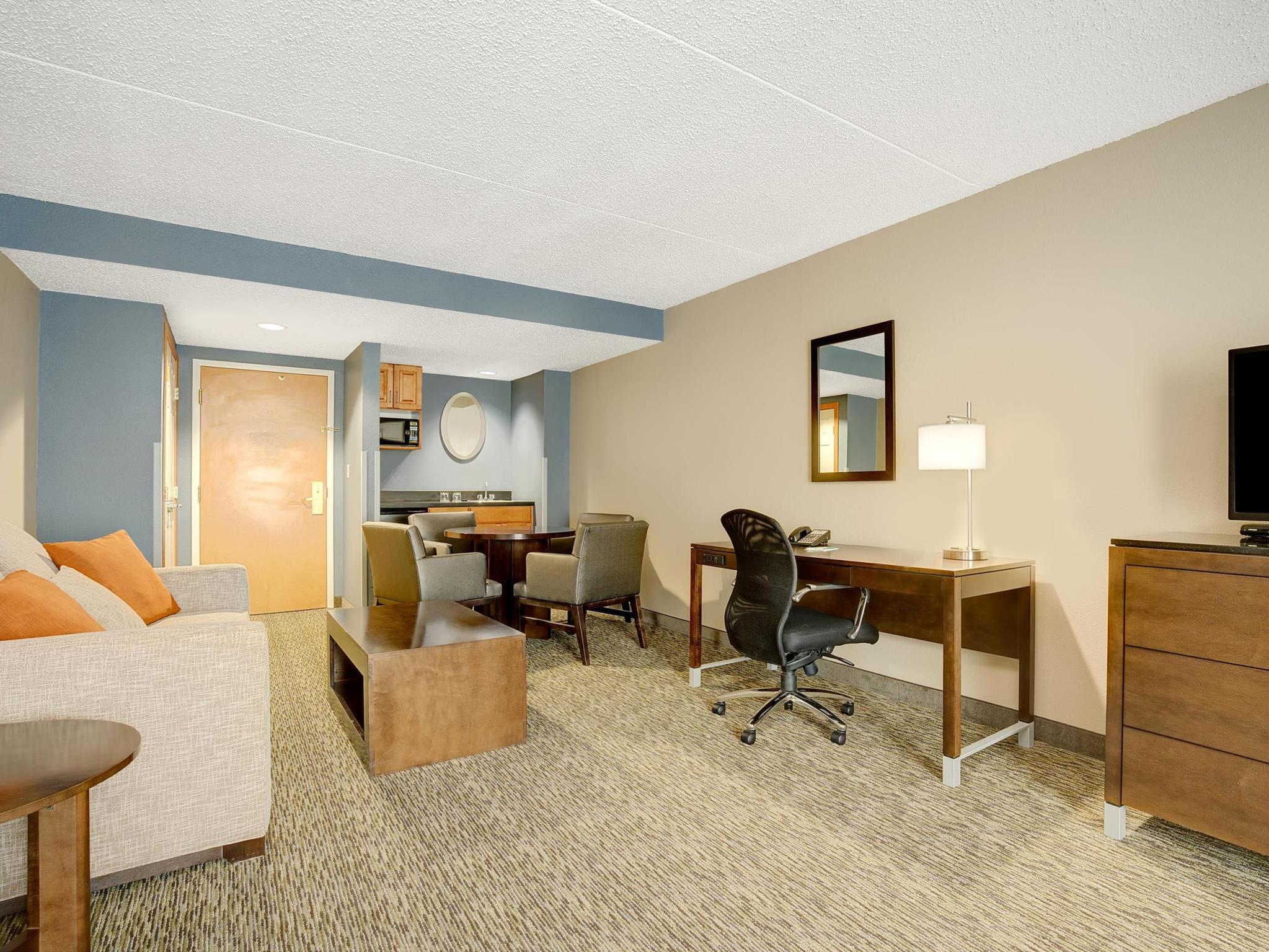 Wingate By Wyndham Fargo Hotel Bagian luar foto